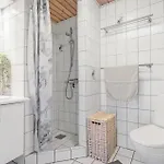 Gorgeous Home In Ebeltoft With Sauna 에벨토프트